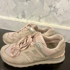 Light Pink New Balance Tennis Shoes